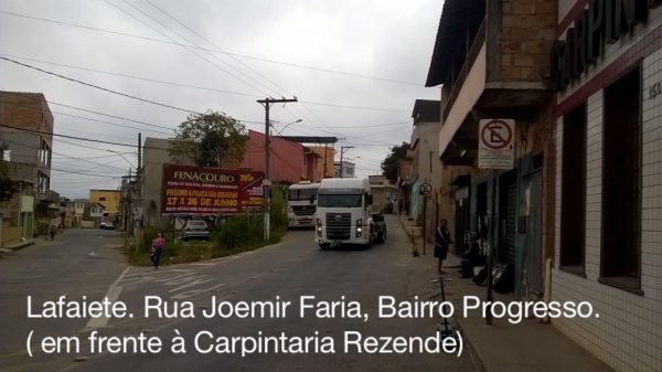 Outdoor Rua Joemir Faria em frente a Carpintaria Rezende