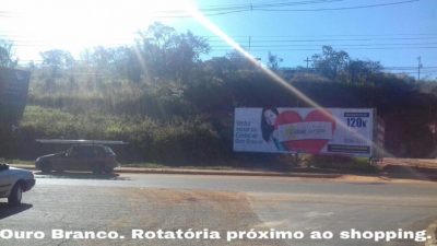 Outdoor Ouro Branco. Rotatoria proximo ao shopping.