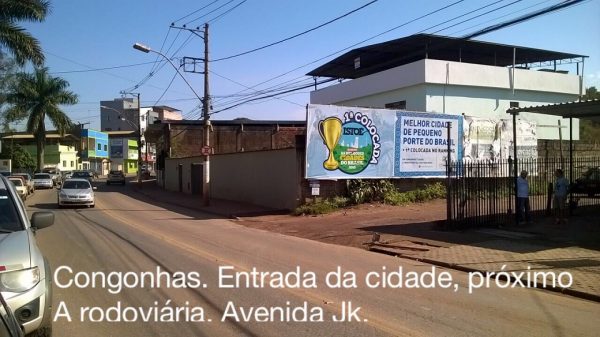 Outdoor Congonhas Entrada da cidade Avenida Jk Proximo a rodoviaria